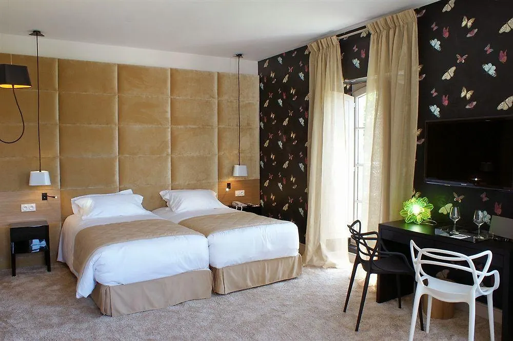 Hotel De Silhouette Biarritz 4*,