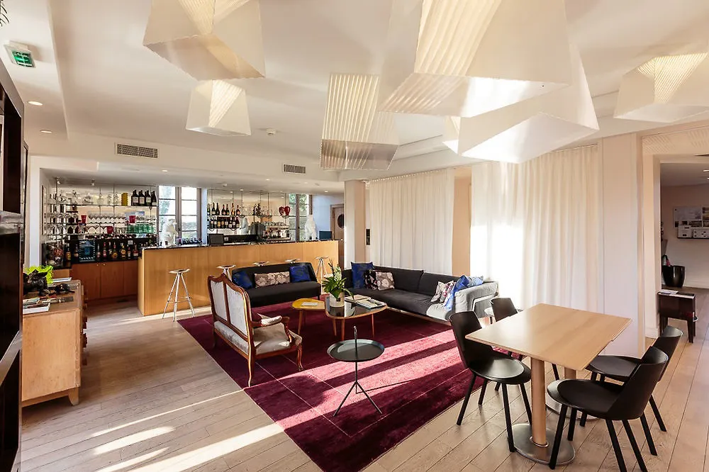 Hotel De Silhouette  Biarritz